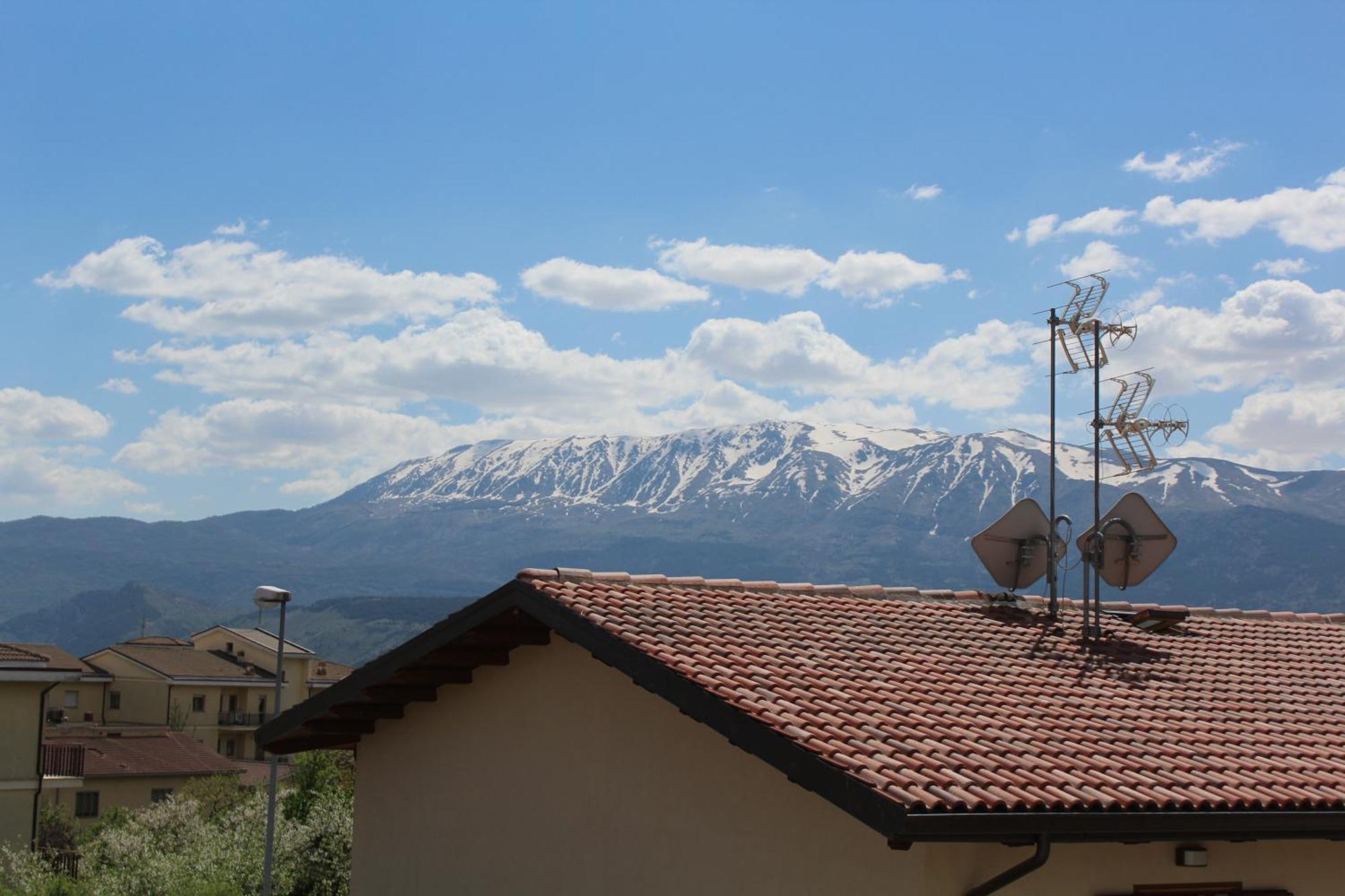 LʼAquila La Nuova Dimora B&B المظهر الخارجي الصورة